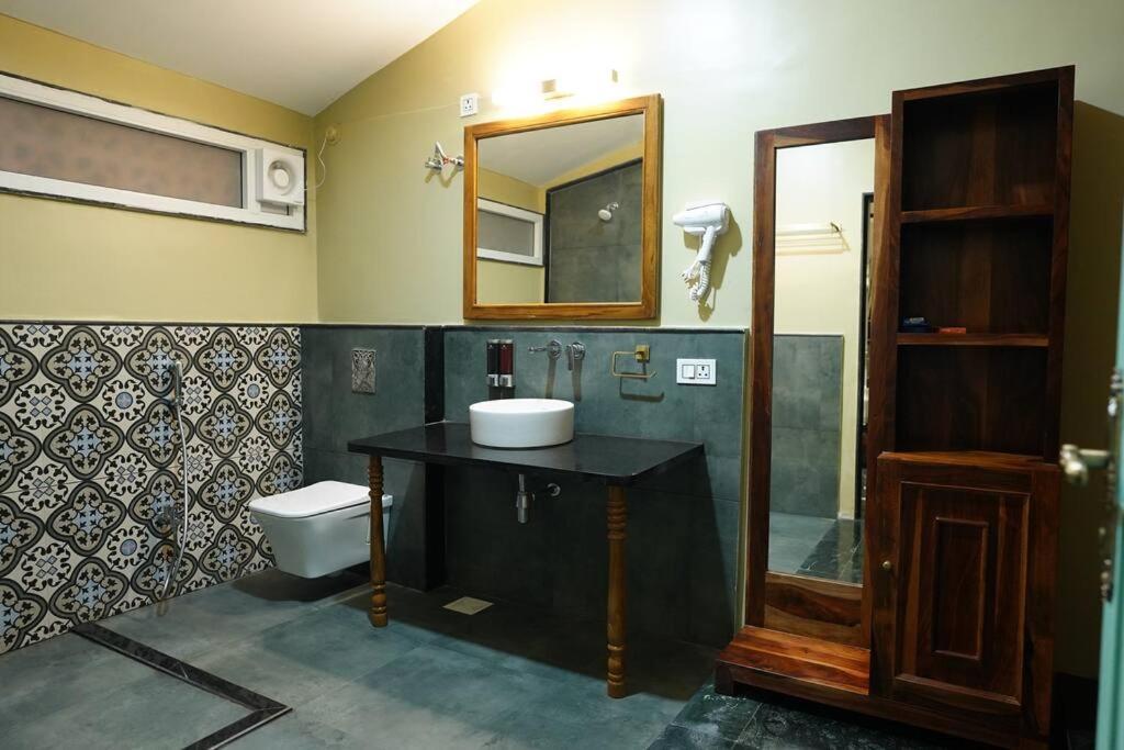 The Mangrove * Indore